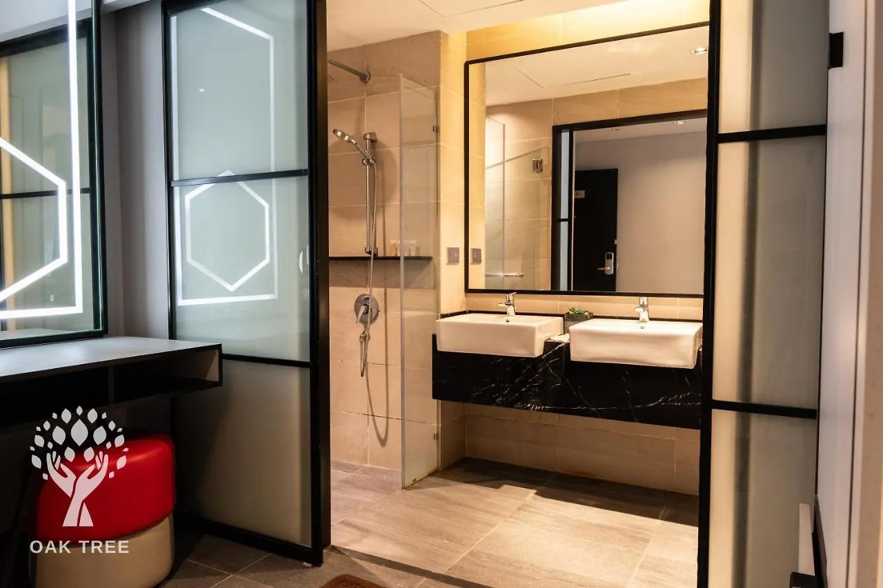 Red M101 By Oak Tree Apartment Kuala Lumpur