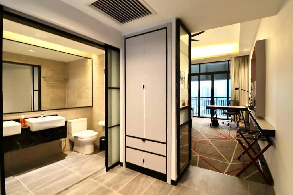 Red M101 By Oak Tree Apartment Kuala Lumpur